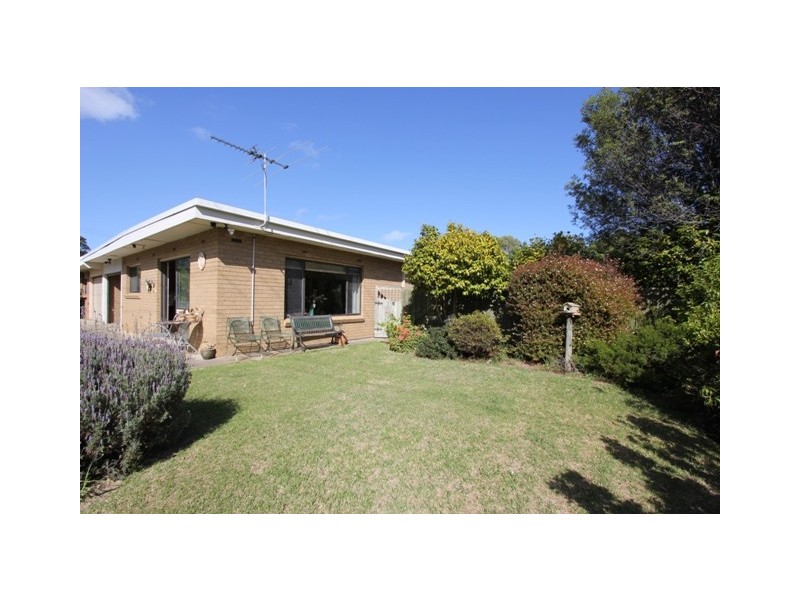 28 Cleeland Street, Newhaven VIC 3925