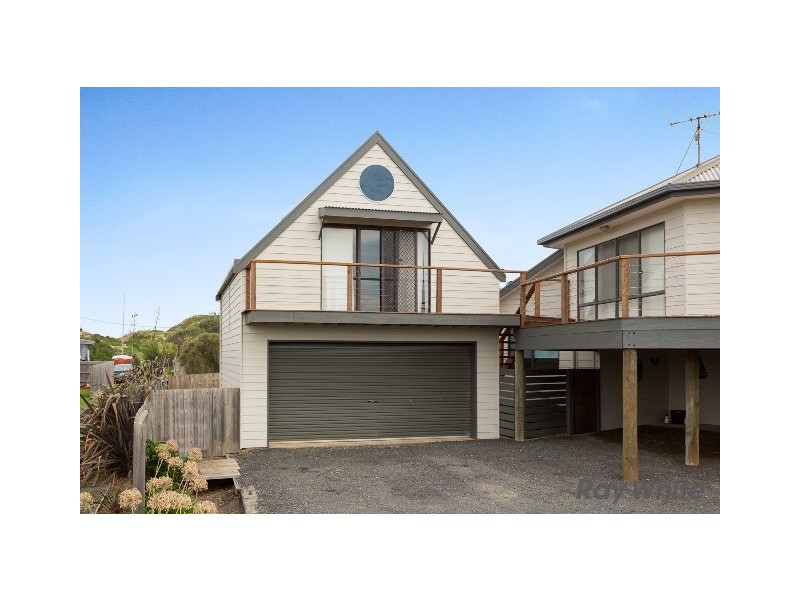 1A Bayview Avenue, Surf Beach VIC 3922
