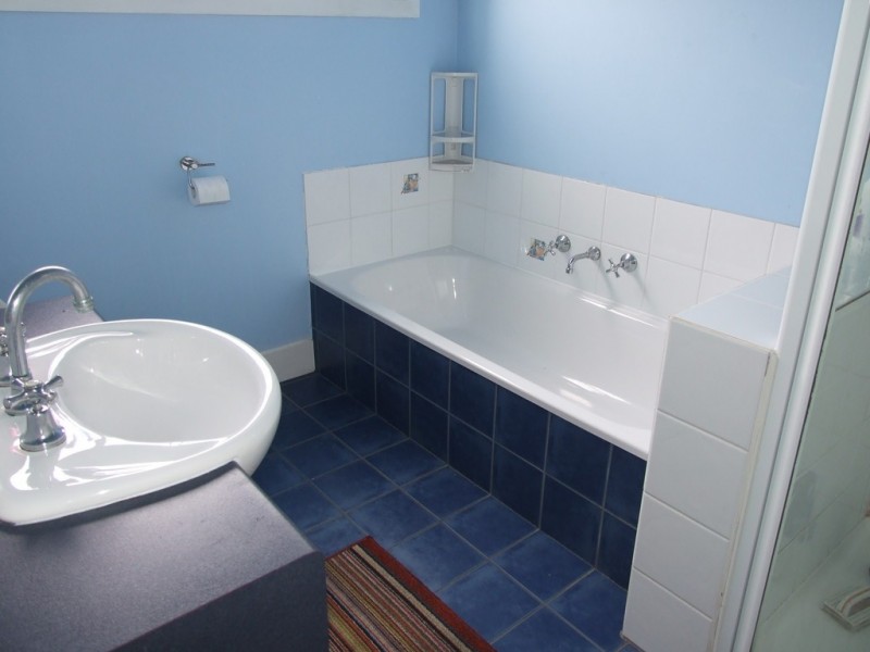 1A Bayview Avenue, Surf Beach VIC 3922