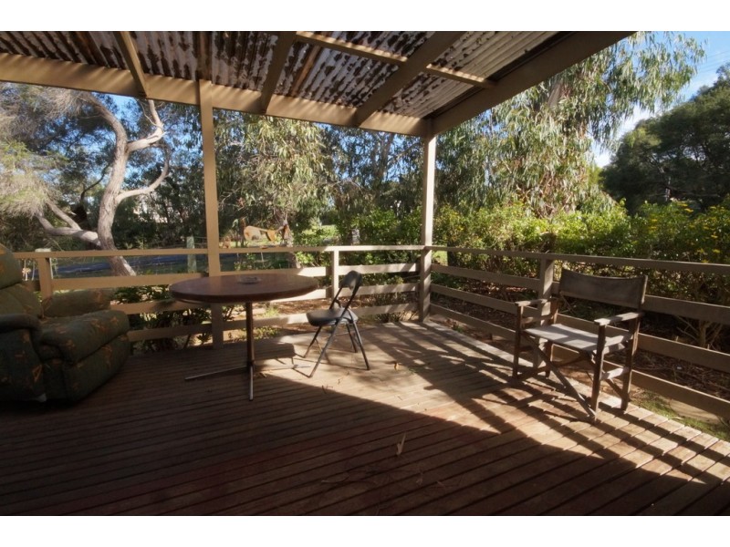 15 Waterloo Street, Rhyll VIC 3923