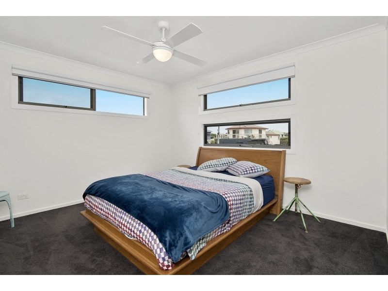 17 Highview Cres, Surf Beach VIC 3922