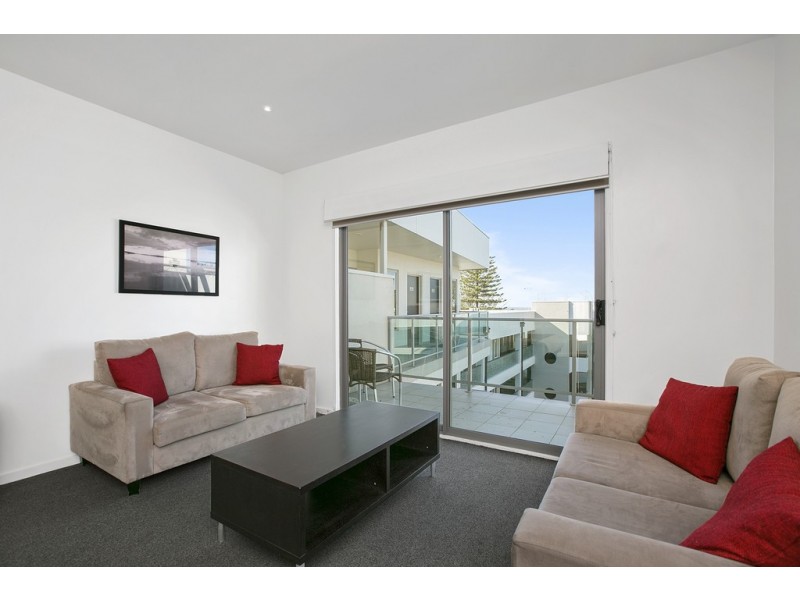 447/2-3 The Esplanade, Cowes VIC 3922