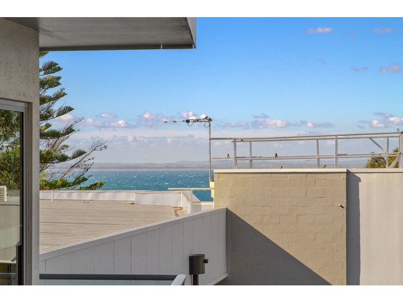 447/2-3 The Esplanade, Cowes VIC 3922