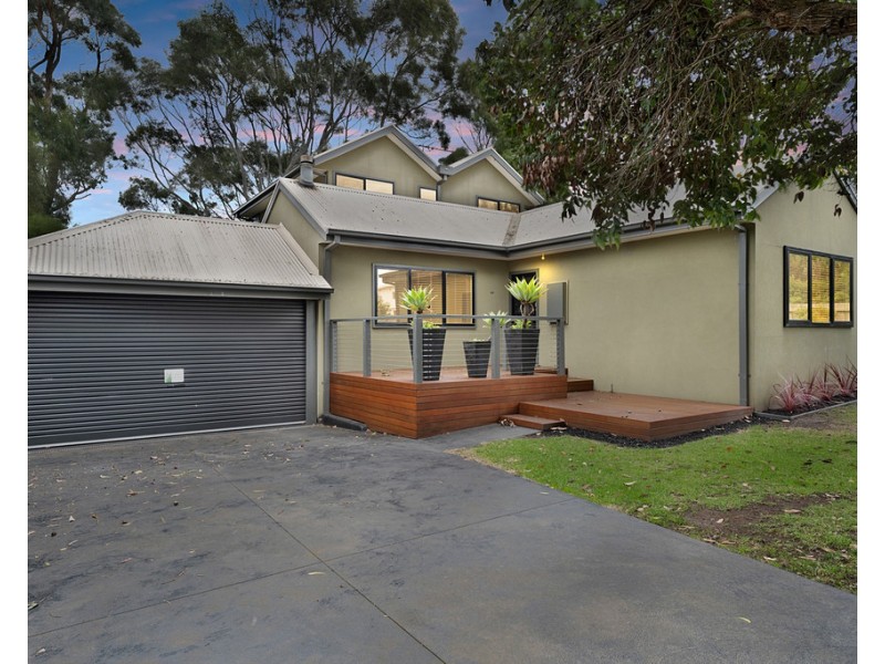 44 Red Rocks Road, Cowes VIC 3922