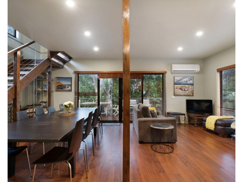 44 Red Rocks Road, Cowes VIC 3922