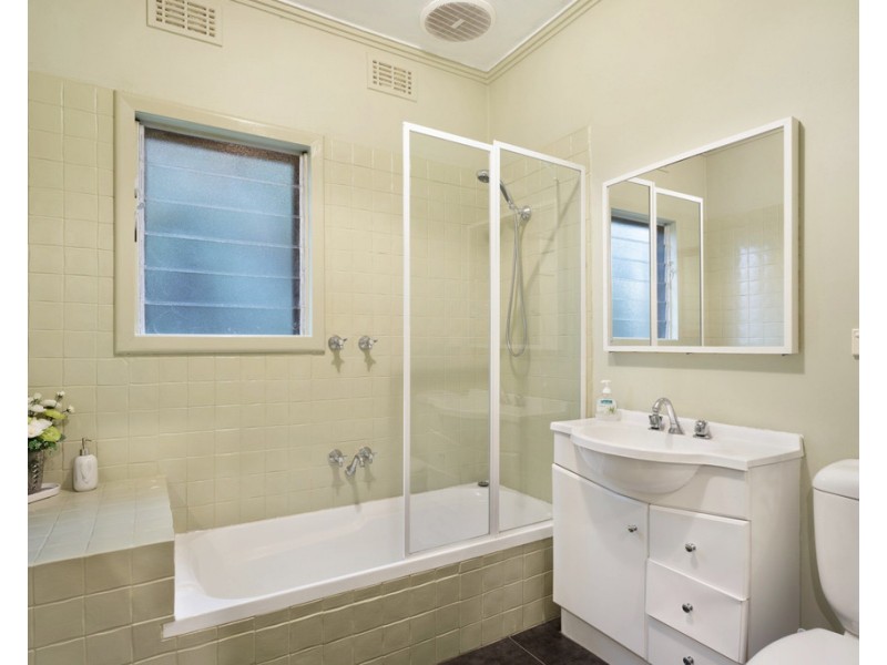 44 Red Rocks Road, Cowes VIC 3922