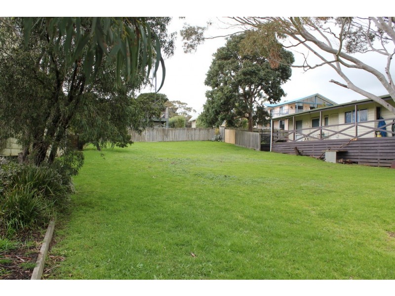 53 Red Rocks Road, Cowes VIC 3922