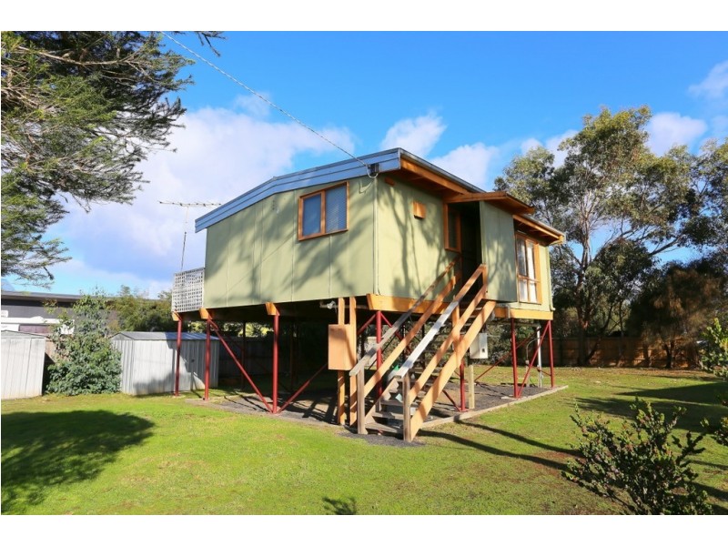 24 Galleon Crescent, Sunset Strip VIC 3922