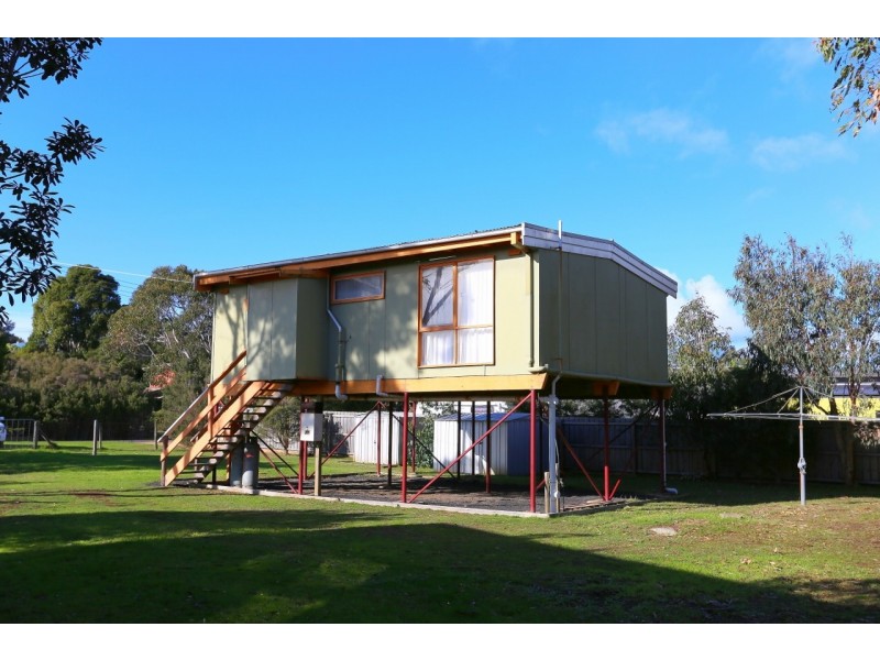 24 Galleon Crescent, Sunset Strip VIC 3922