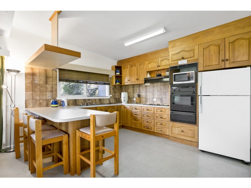 22-24 Highland Avenue, Cowes VIC 3922