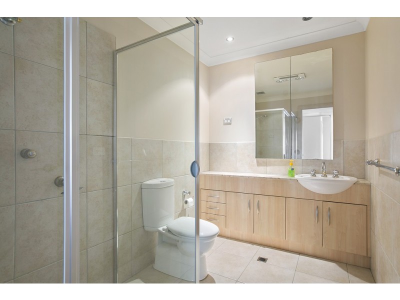 2/20 The Esplanade, Cowes VIC 3922