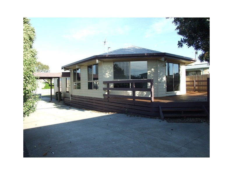 25 Ocean Reach, Cape Woolamai VIC 3925
