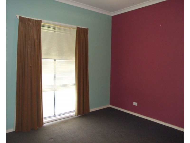 27 Ti Tree Drive, Cowes VIC 3922