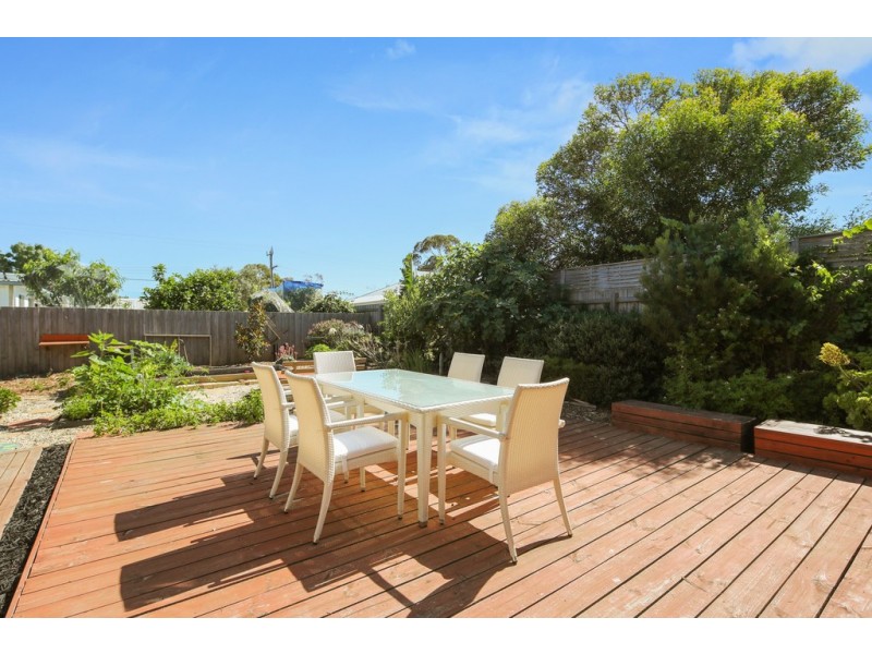 5 Churchill Drive, Cowes VIC 3922