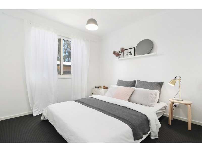 5 Churchill Drive, Cowes VIC 3922