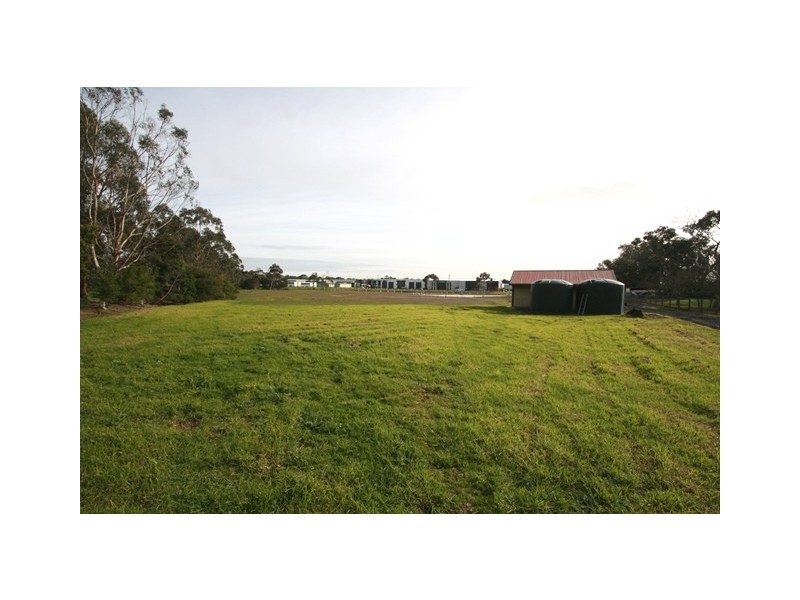 Lot 2/35 Jeury Court, Cowes VIC 3922