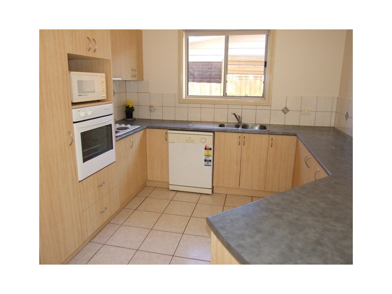 1/52-54 Genista Street, San Remo VIC 3925