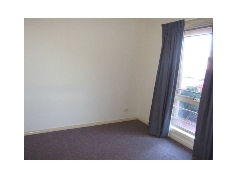 1/52-54 Genista Street, San Remo VIC 3925