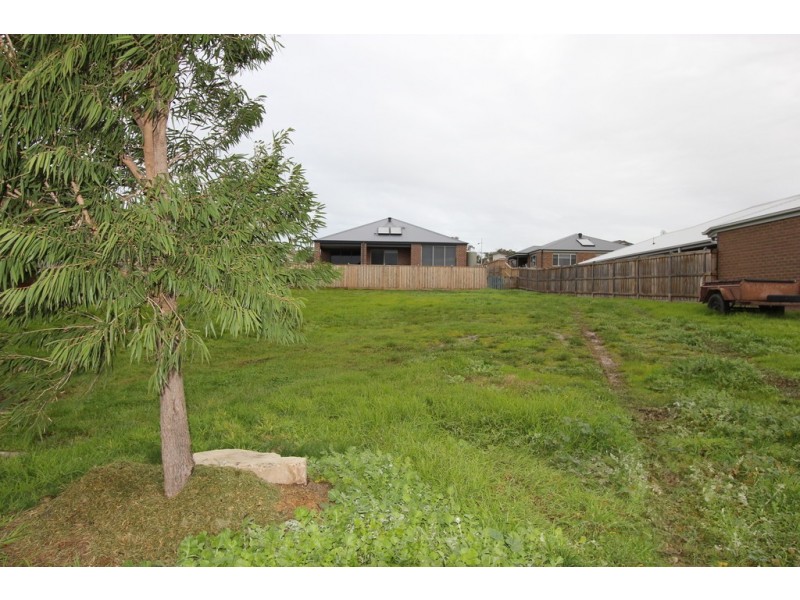 5 Boobook Grove, Cowes VIC 3922