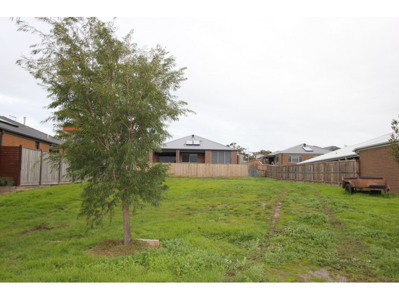 5 Boobook Grove, Cowes VIC 3922