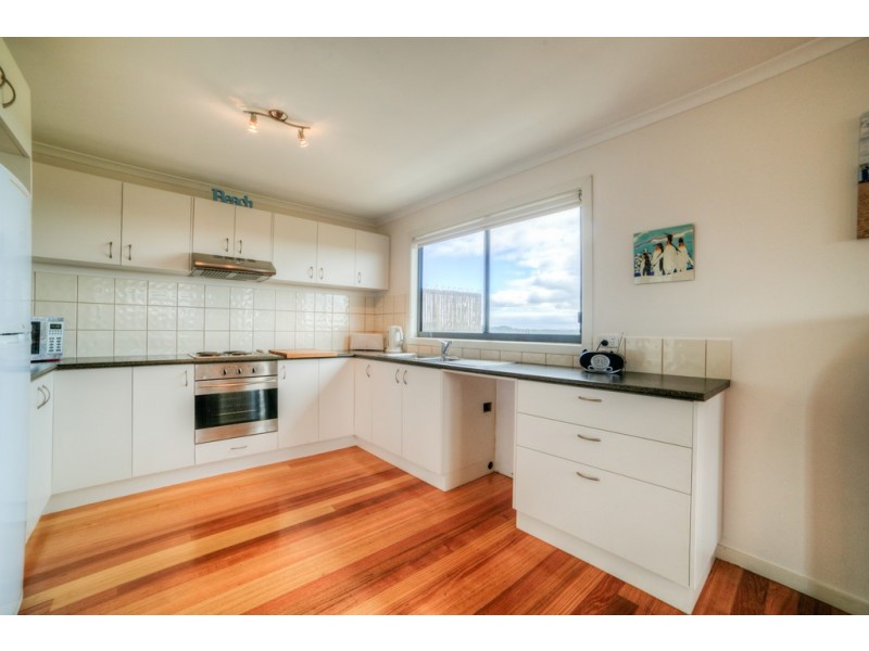 2/82 Lantana Road, Cape Woolamai VIC 3925