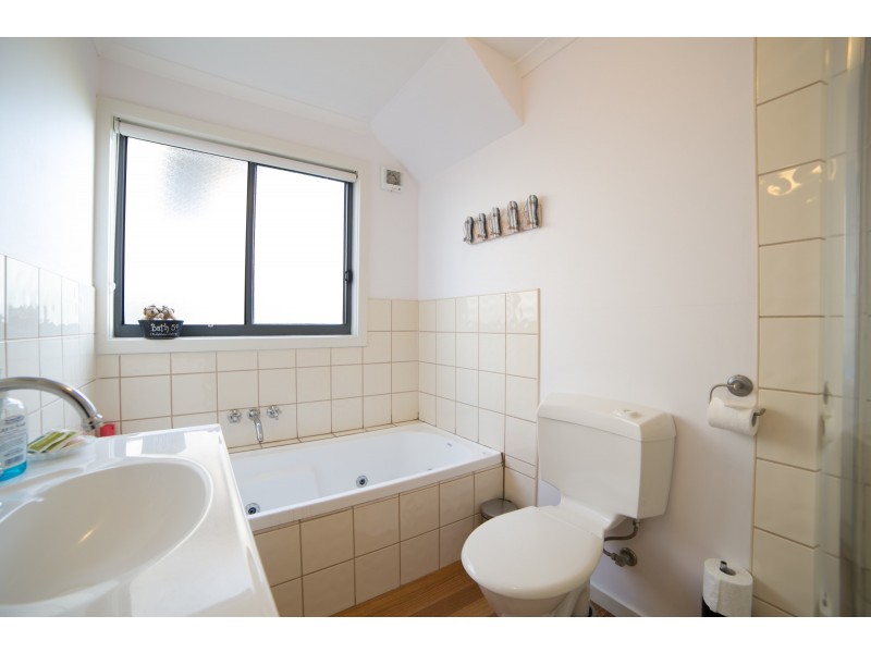 2/82 Lantana Road, Cape Woolamai VIC 3925