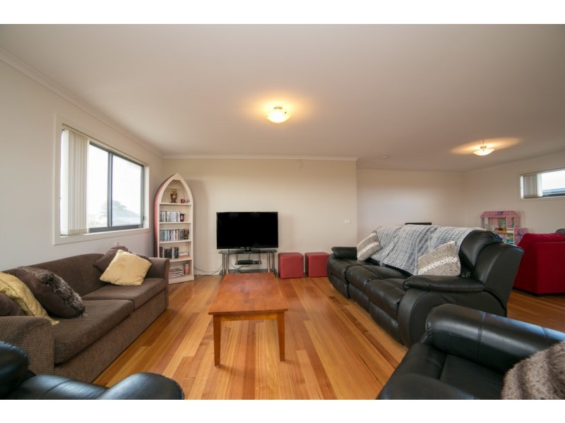 2/82 Lantana Road, Cape Woolamai VIC 3925