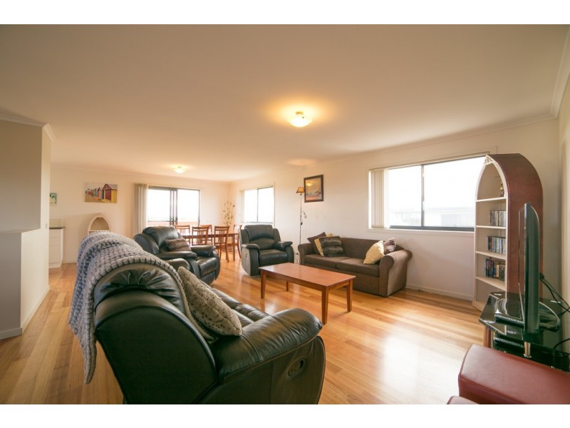 2/82 Lantana Road, Cape Woolamai VIC 3925