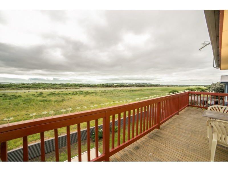 2/82 Lantana Road, Cape Woolamai VIC 3925