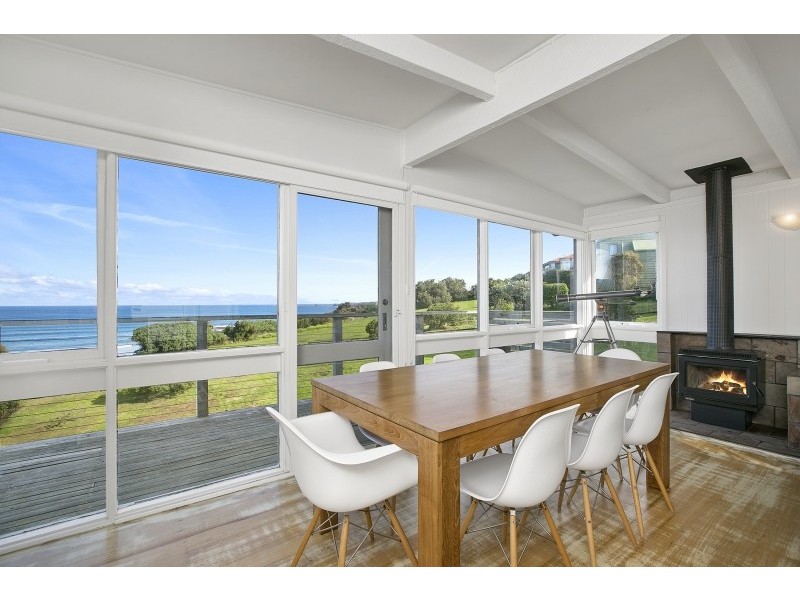 15 Beach Court, Smiths Beach VIC 3922