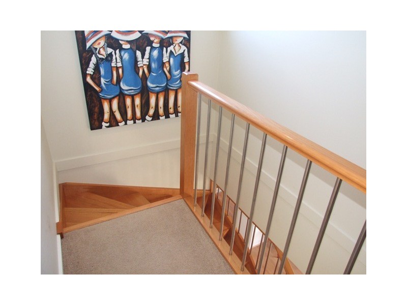 4/2 Kate Court, Cowes VIC 3922