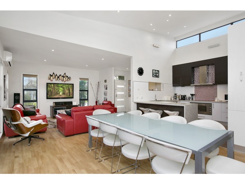 2 Katherine Circuit, Cowes VIC 3922