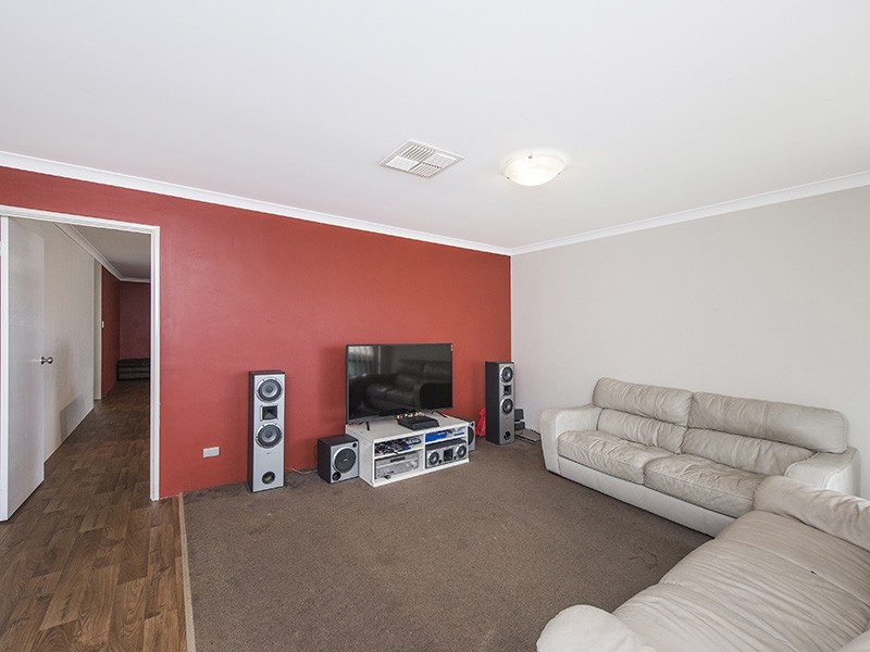 92 Price Parkway, Bertram WA 6167