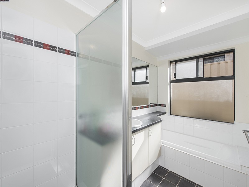 92 Price Parkway, Bertram WA 6167