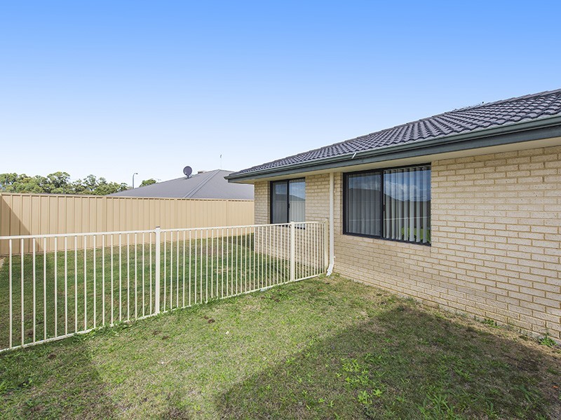 92 Price Parkway, Bertram WA 6167