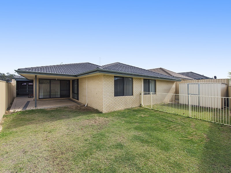 92 Price Parkway, Bertram WA 6167