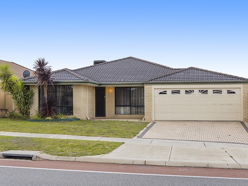 92 Price Parkway, Bertram WA 6167