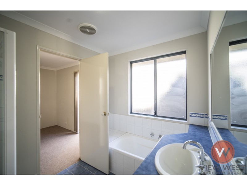 14 Weyba Turn, Ellenbrook WA 6069
