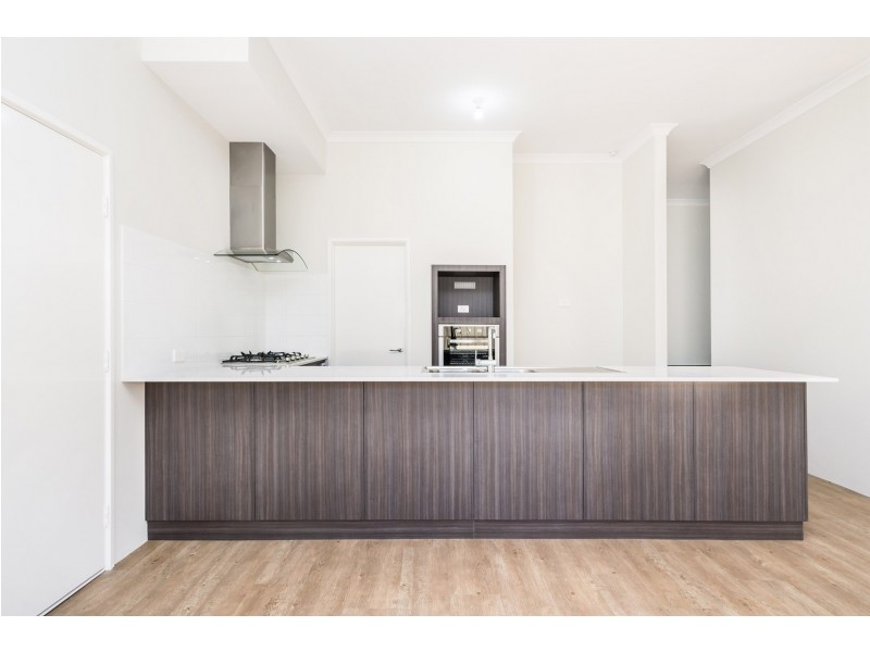 1/33 Leontes Way, Coolbellup WA 6163