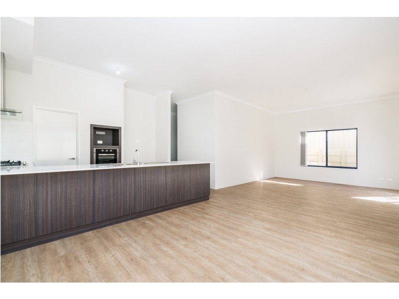 1/33 Leontes Way, Coolbellup WA 6163
