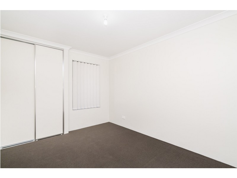 1/33 Leontes Way, Coolbellup WA 6163