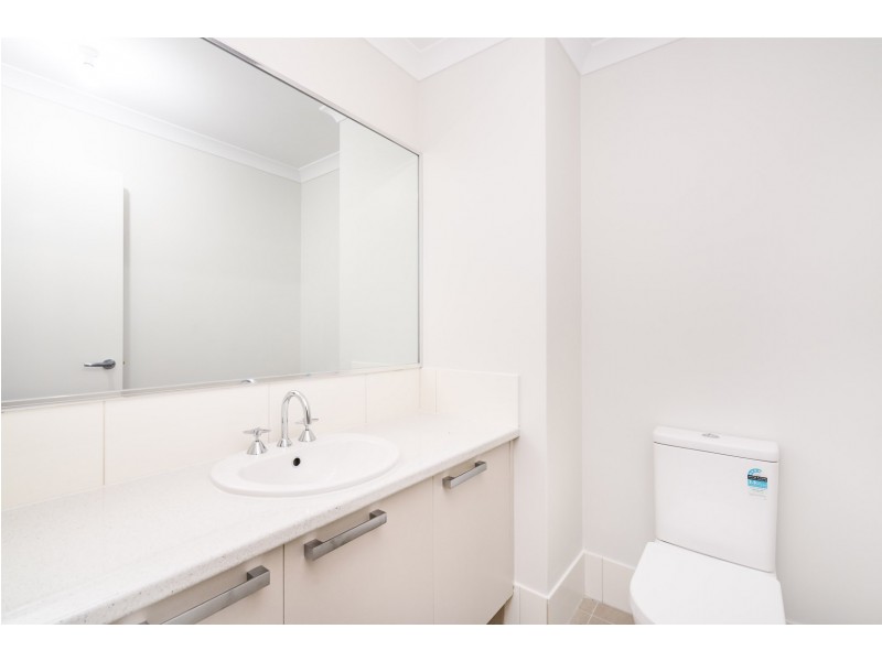 1/33 Leontes Way, Coolbellup WA 6163