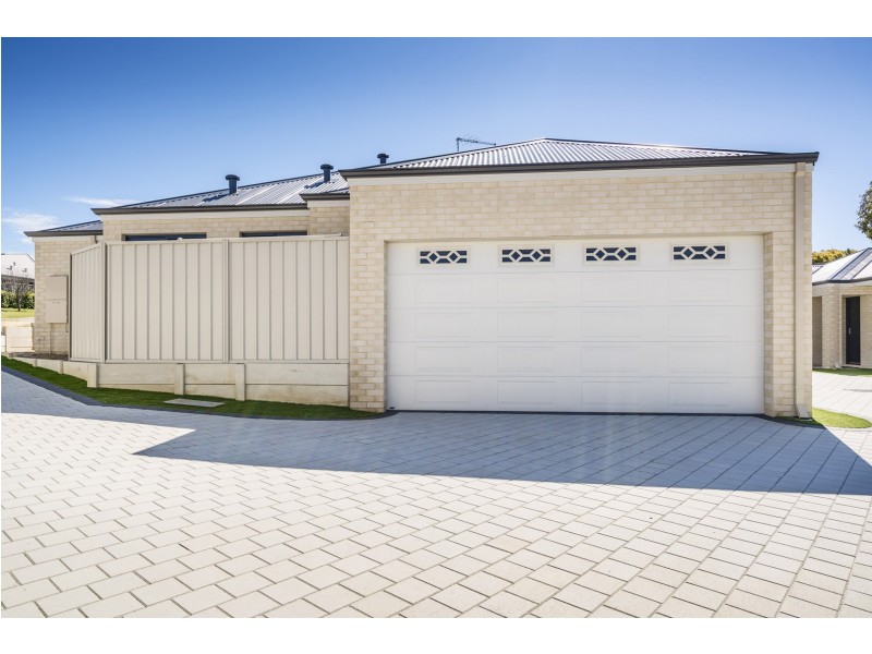 1/33 Leontes Way, Coolbellup WA 6163