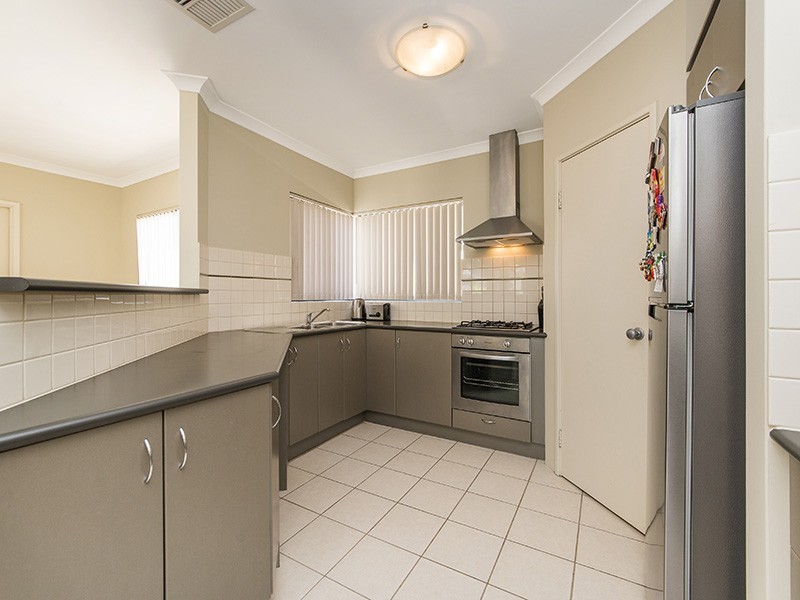 1/15 Creery Street, Dudley Park WA 6210