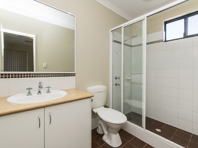 1/15 Creery Street, Dudley Park WA 6210