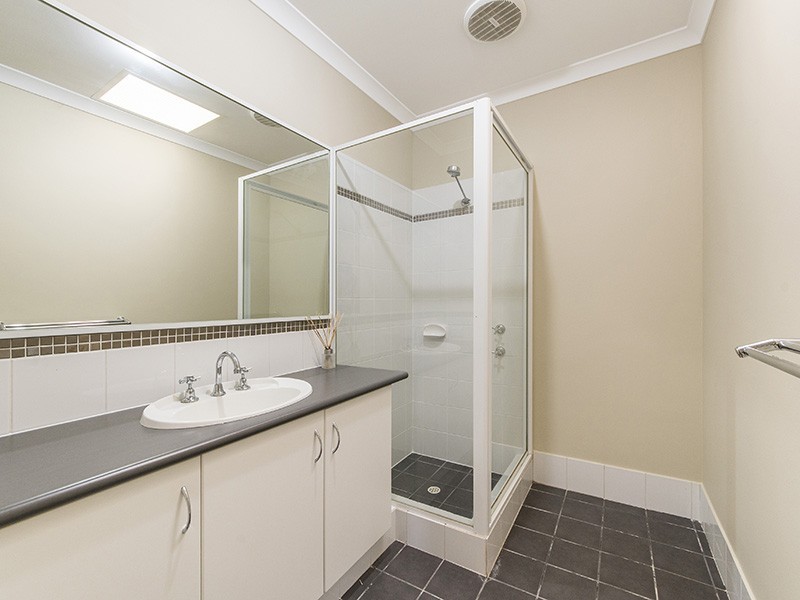 1/15 Creery Street, Dudley Park WA 6210