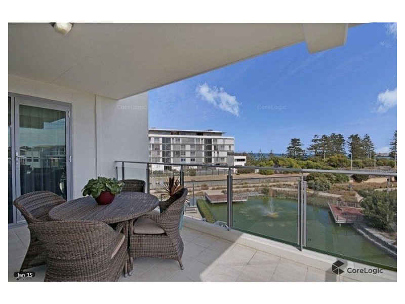 11/20 Enderby Close, North Coogee WA 6163