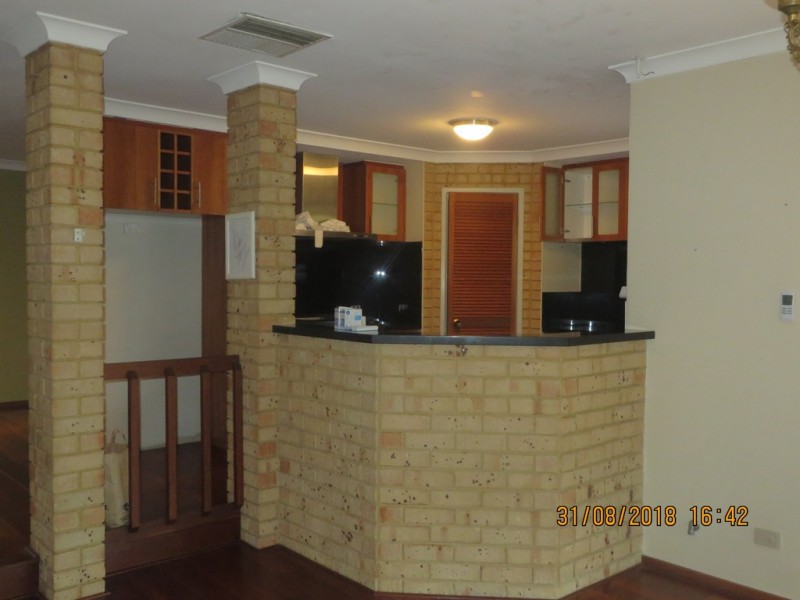 2A Sulphur Rd, Parmelia WA 6167