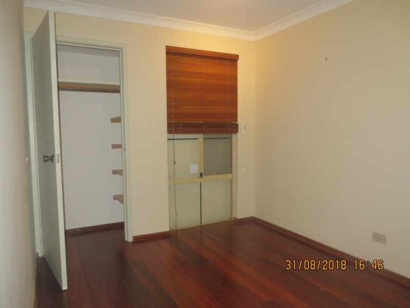 2A Sulphur Rd, Parmelia WA 6167
