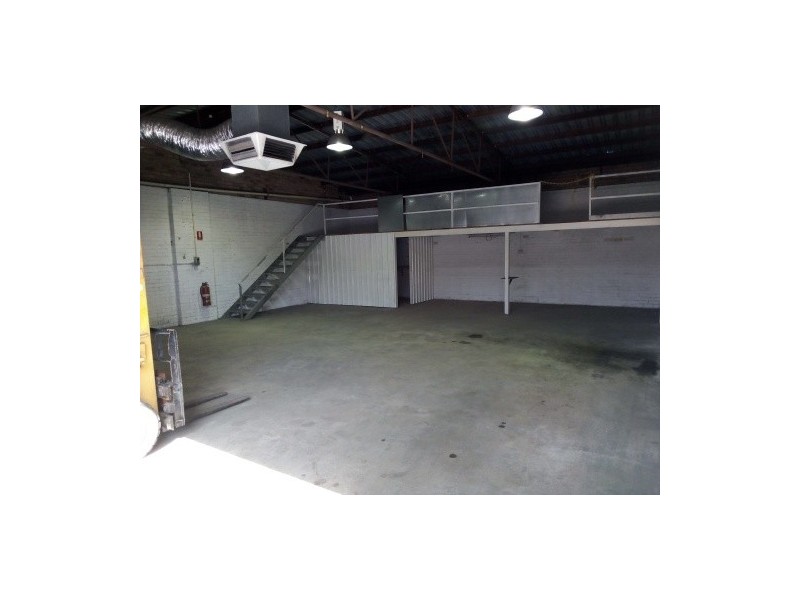 8/8 Tinga Place, Kelmscott WA 6111